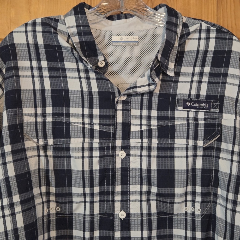 Columbia PFG Super Tamiami Men's XL Vented Fishing Shirt Blue Plaid Long Sleeve